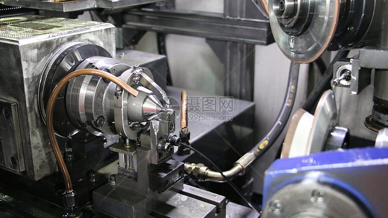 数控铣床操作教程视频：入门必备的实操指南